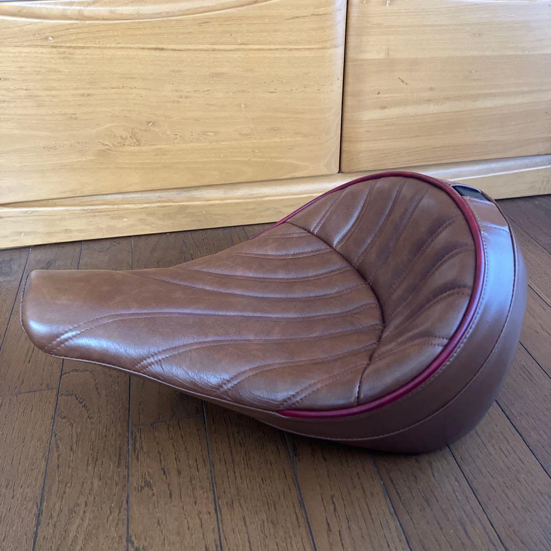 ヤマハ　xv950 BOLT コルビン　シート　本革