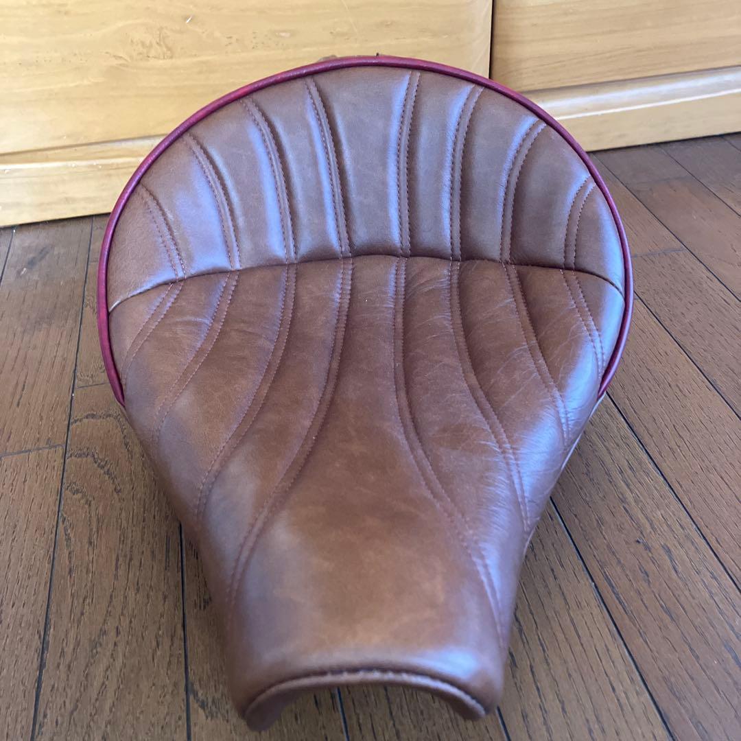 ヤマハ　xv950 BOLT コルビン　シート　本革