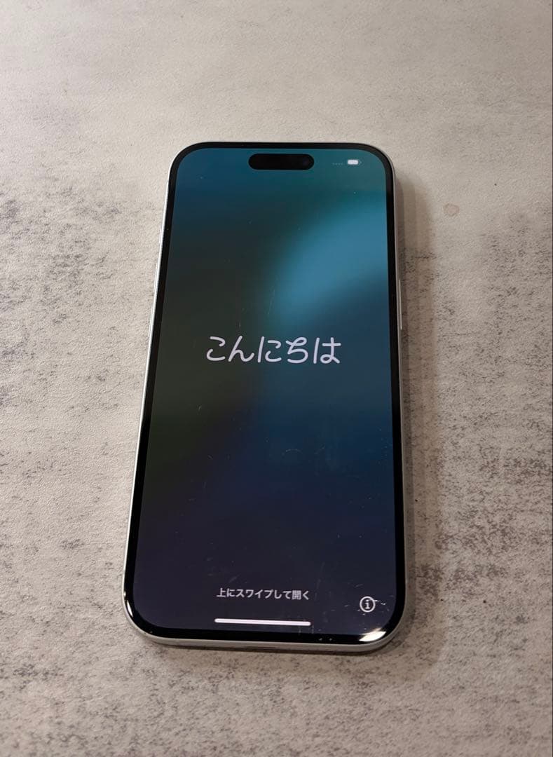 携帯電話本体 iPhone16