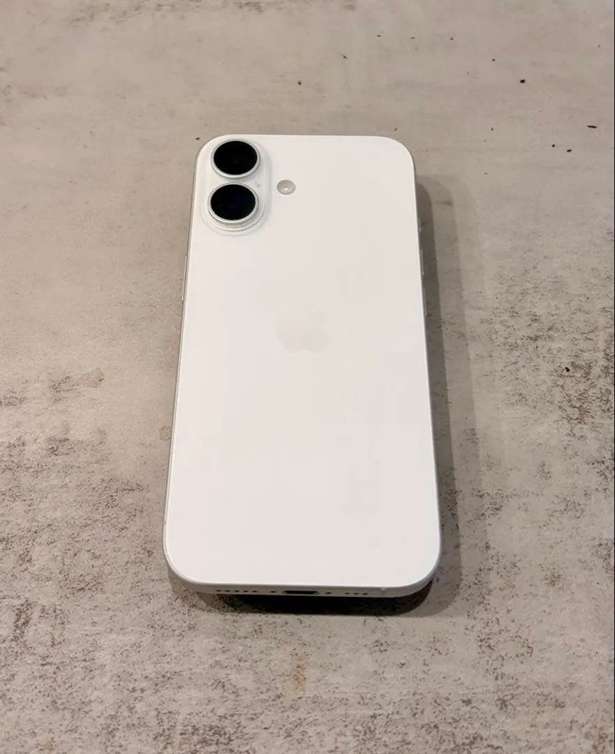 携帯電話本体 iPhone16