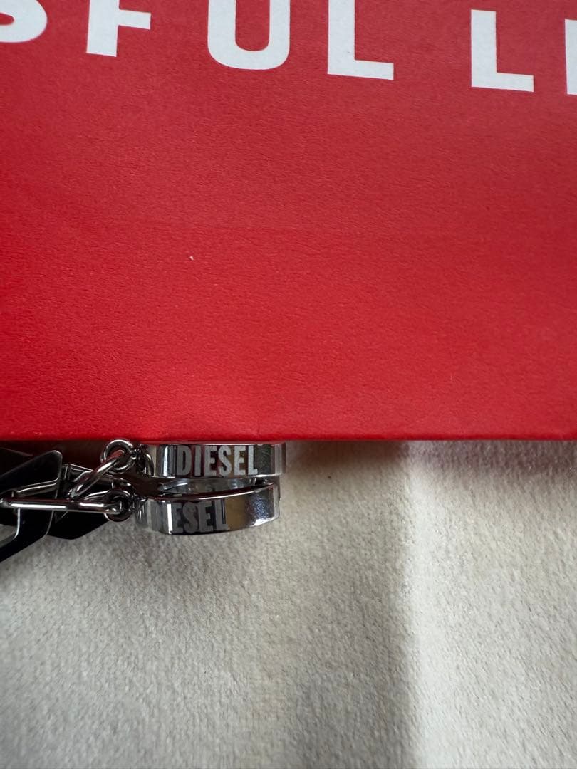 DIESEL リング型ピアス ステンレス