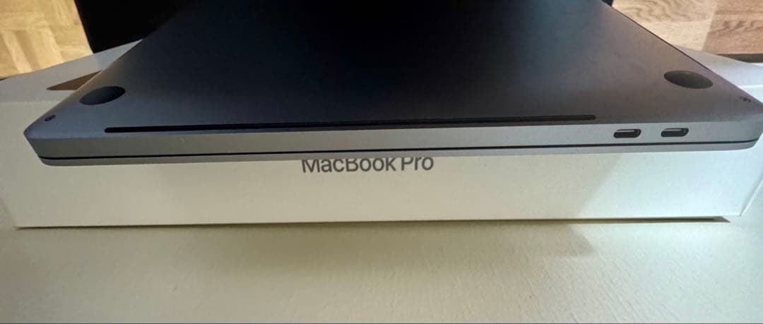 【超美品】MacBook Pro 16インチ2019 i9 64GB 1TB