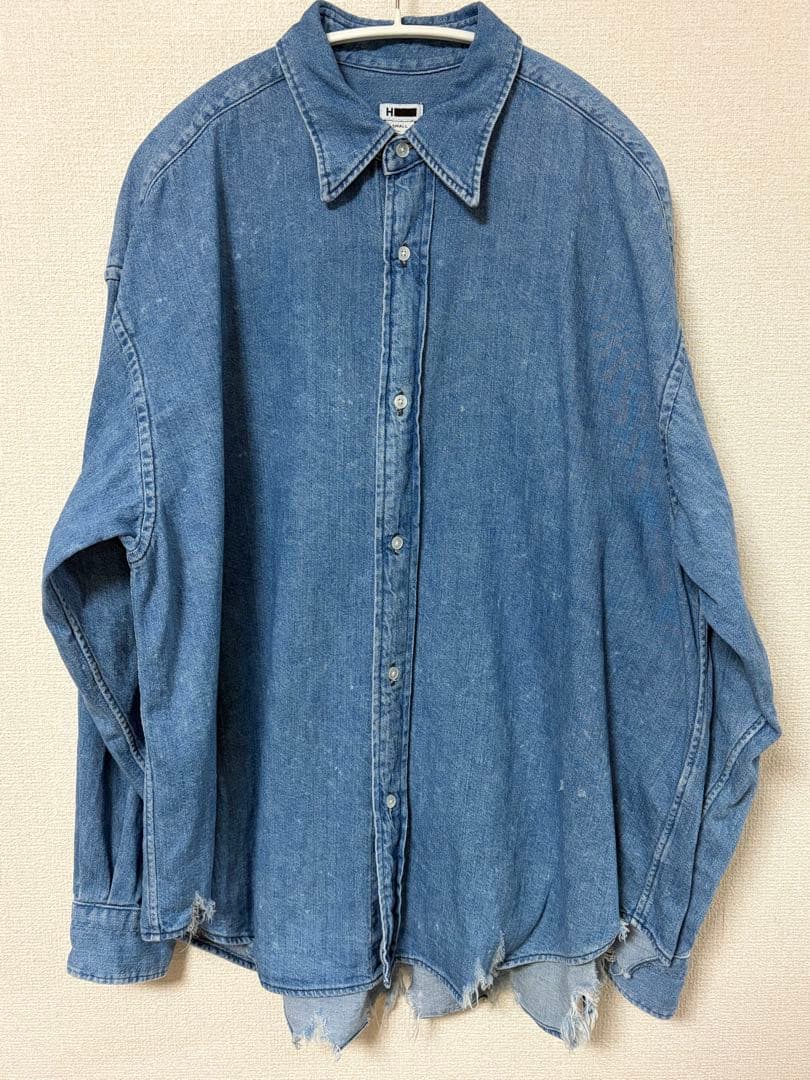 H BEAUTY＆YOUTH ダメージデニムシャツ
