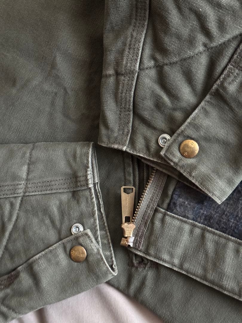 希少 カーハート デトロイト ジャケット J97 ARG アーミーグリーン色