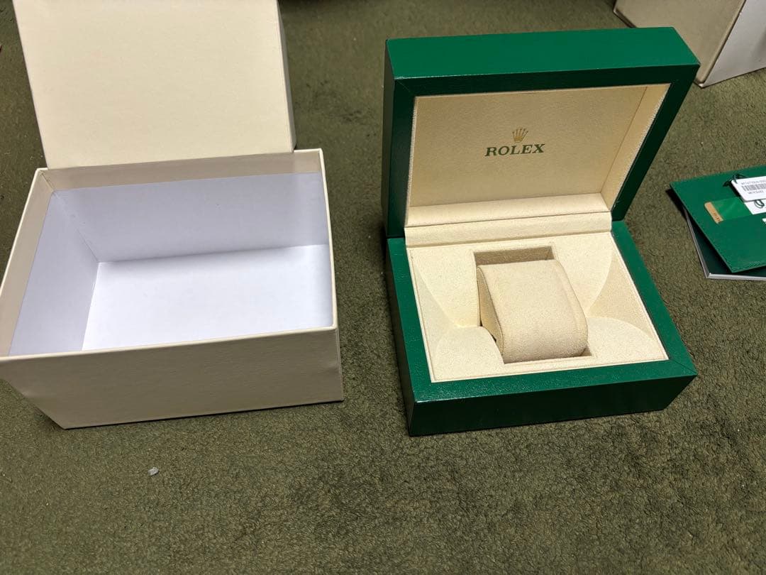gmtマスター Ⅱ ROLEX 時計 ボックスと保証書付き
