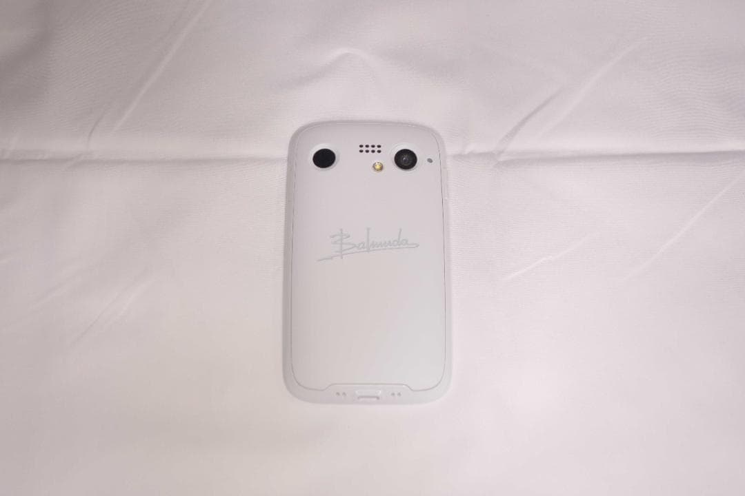 バルミューダフォン ホワイト 新品同様中古 おまけ多数