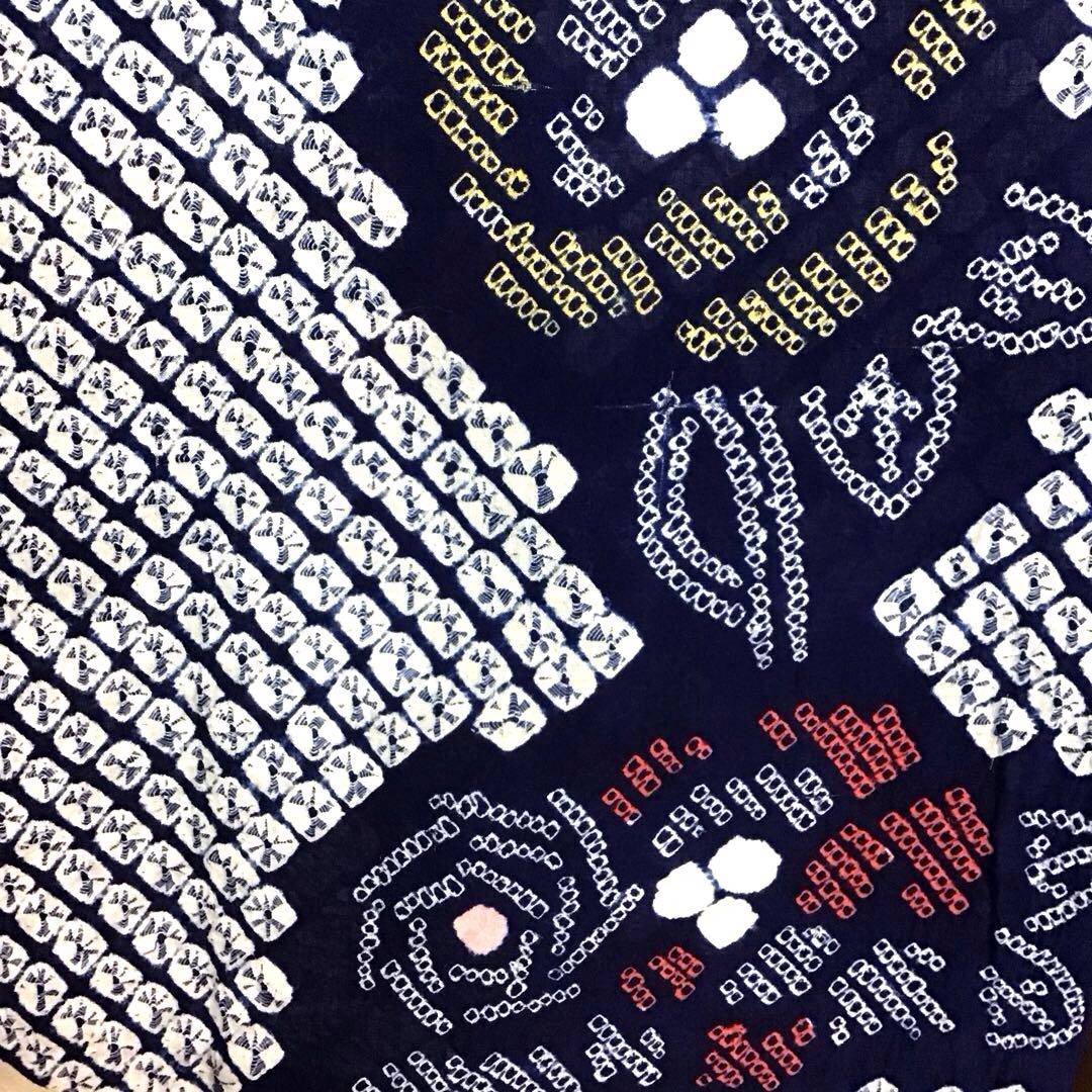 未使用☆本場有松絞り☆誂え浴衣☆紺色☆ばら☆身丈168☆裄丈68☆