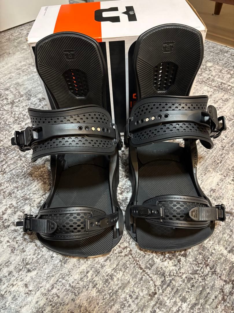 UNION FORCE BLACK サイズM 23/24モデル