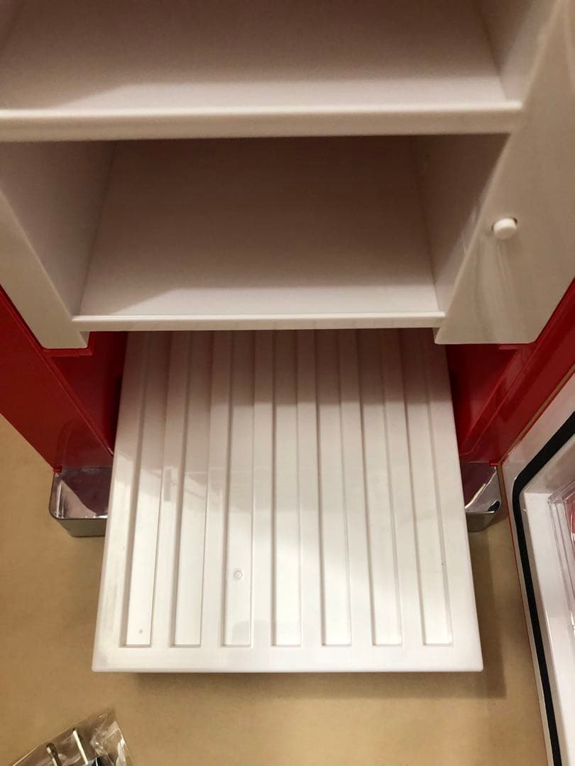 Coca-Cola コカコーラ レトロ調 自動販売機型冷蔵庫 CVF18-G