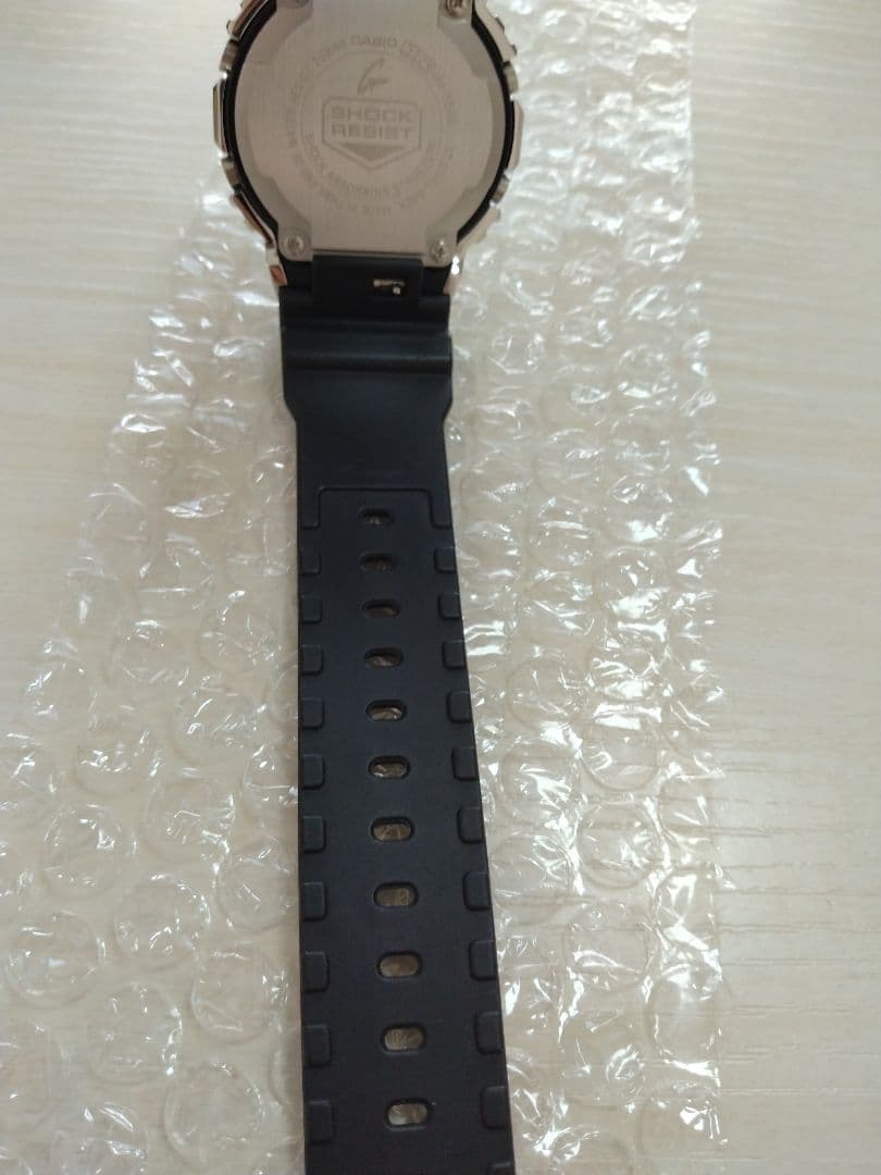 【最終価格・美品】G-SHOCK ジーショック GM-5600　デジタルシルバー