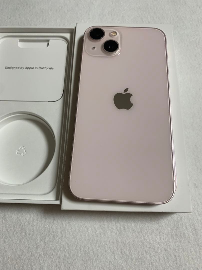 超美品　国内版　simフリー　iPhone13 256GB ピンク色