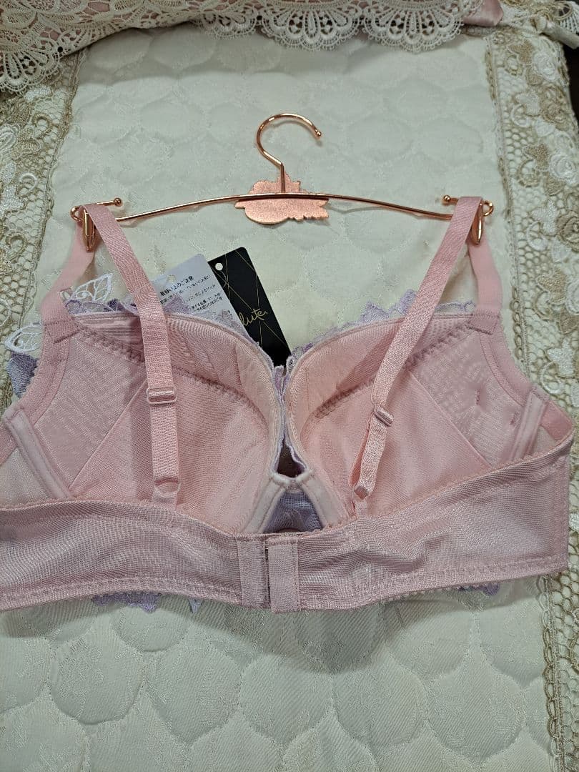 最終処分　ワコール　サルート　E75　Lサイズ　ノーマル　96G　希少品