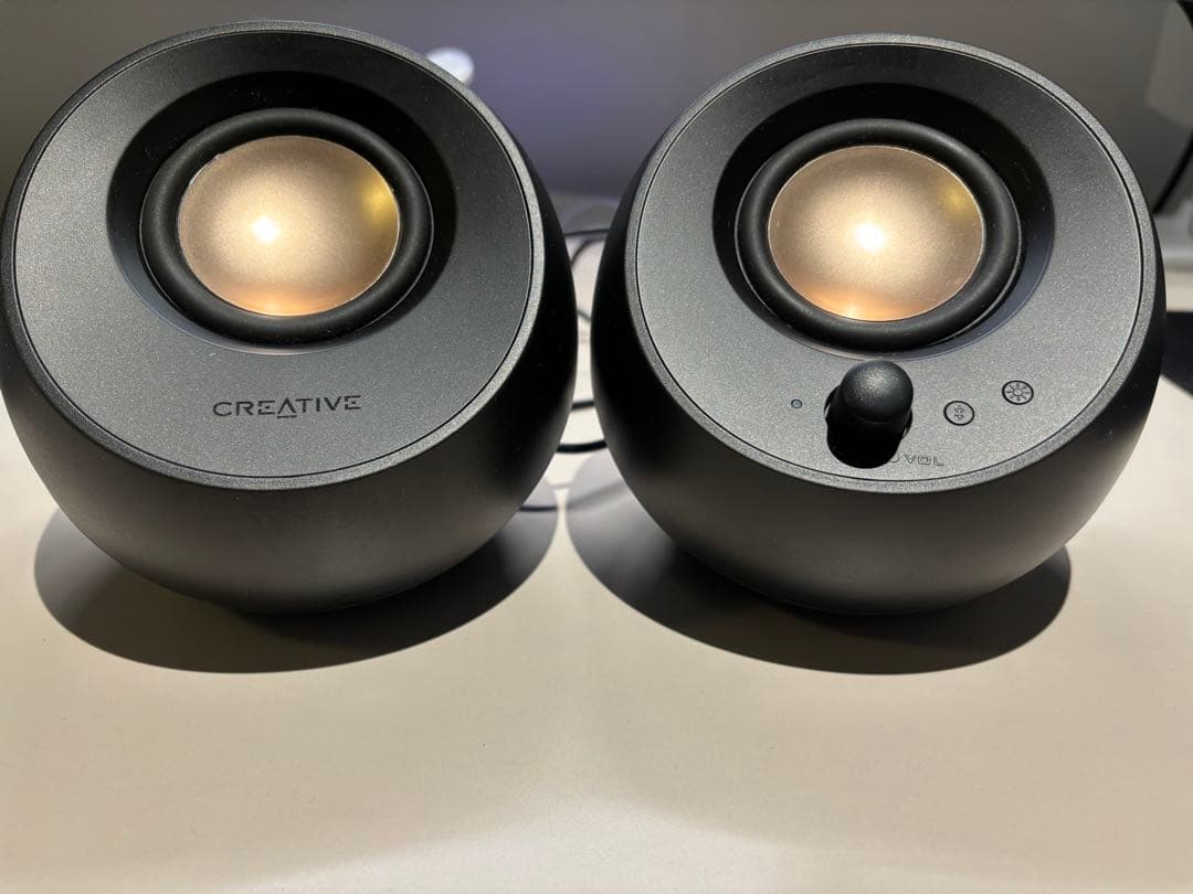 CREATIVE PEBBLE X スピーカー