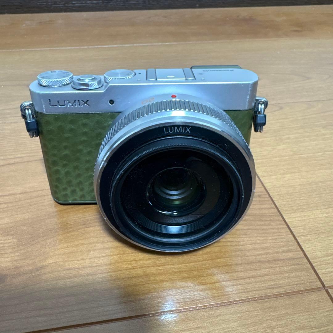 LUMIX DMC-GM5-G ボディ グリーン G 20mm f/1.7 付
