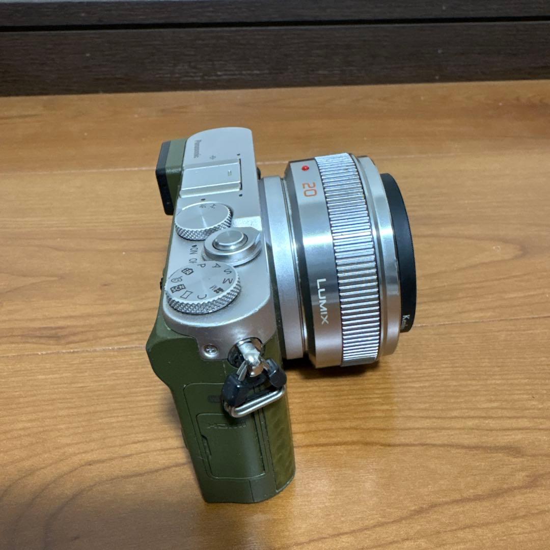 LUMIX DMC-GM5-G ボディ グリーン G 20mm f/1.7 付