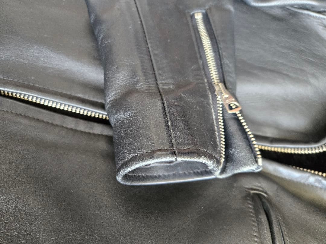 専用のハンガーお付けします！Schott ブラック レザー シングルライダース