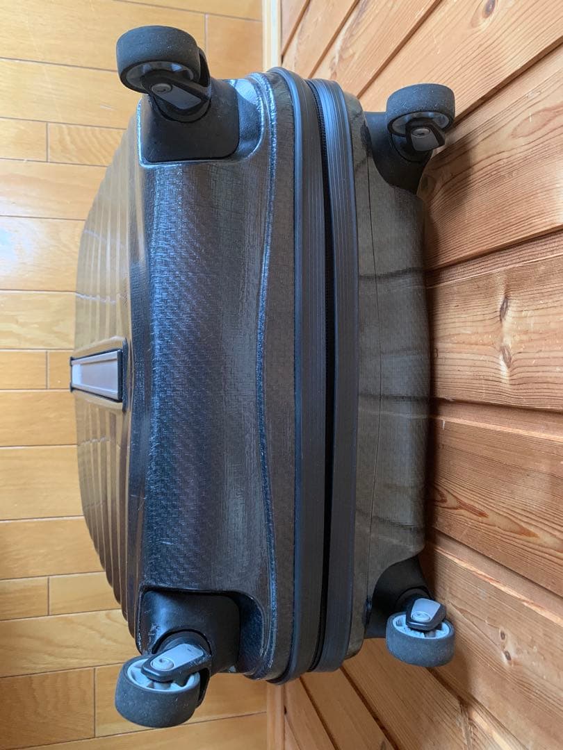 サムソナイト　ライトショック55 　コスモライト後継品　機内持込可能