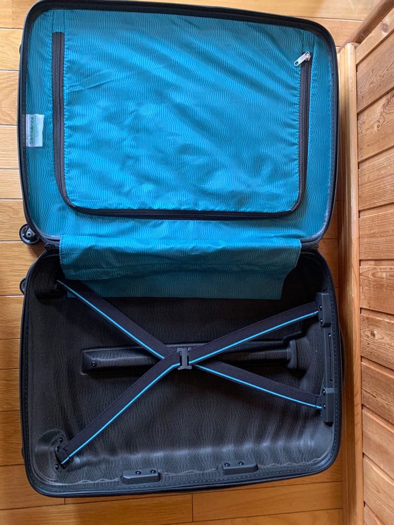 サムソナイト　ライトショック55 　コスモライト後継品　機内持込可能