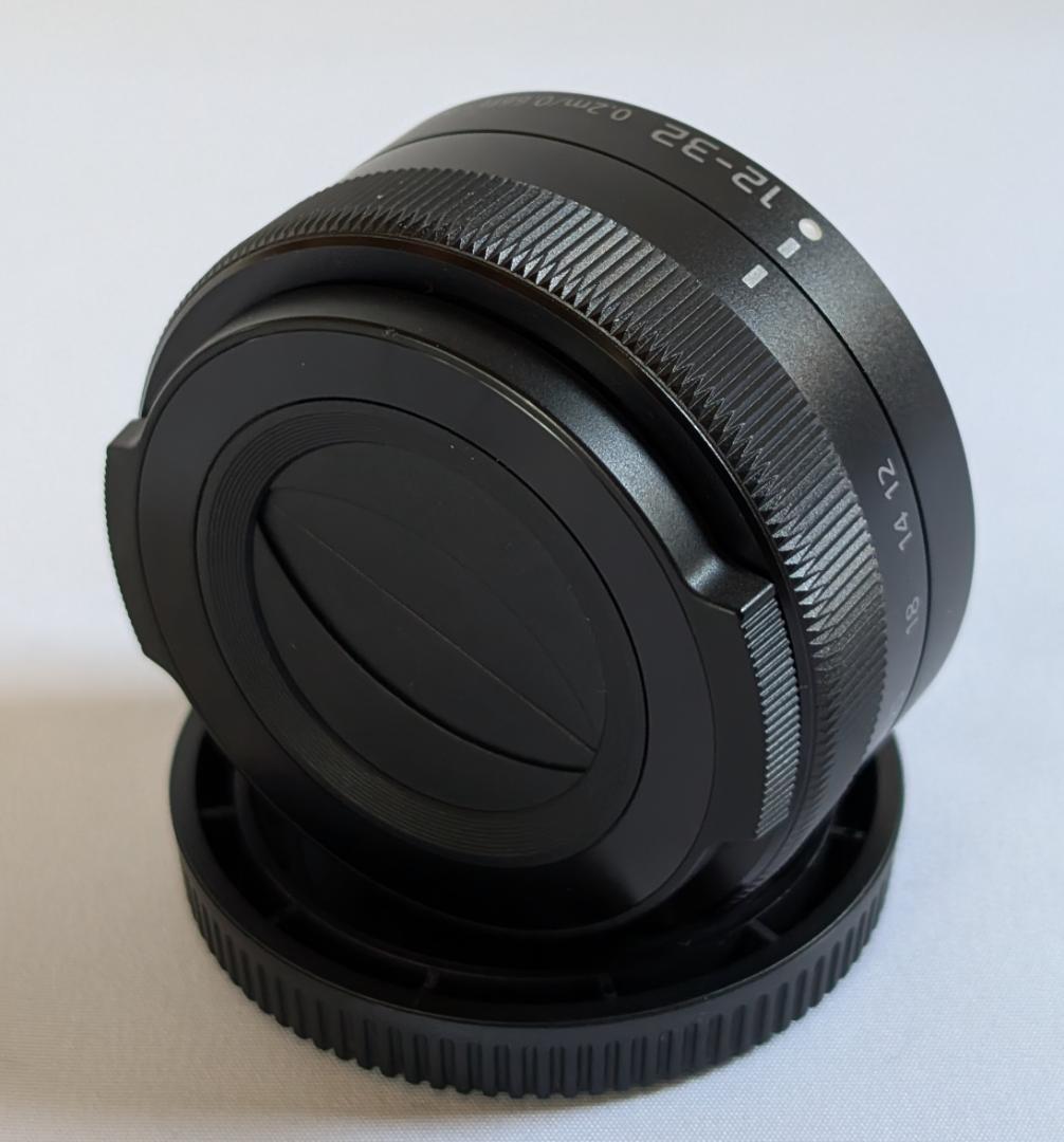 LUMIX G VARIO 12-32mm（自動開閉レンズキャップ付き）