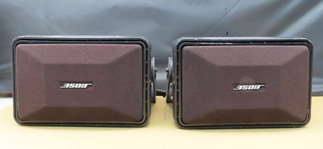 動作品 BOSE 101HI スピーカー 2個セット ブラケット付