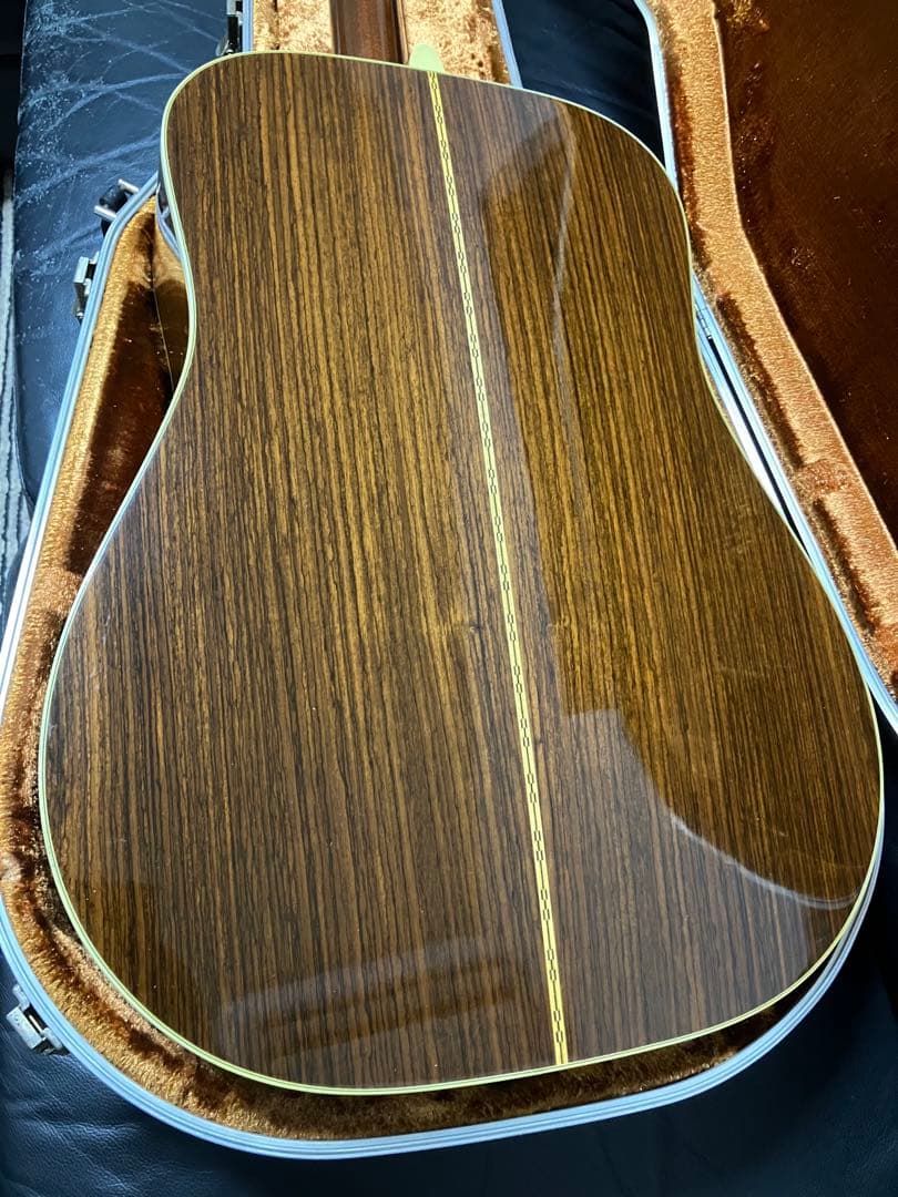 期間限定バーゲン価格　Martin D-28 (1980年) SQネック