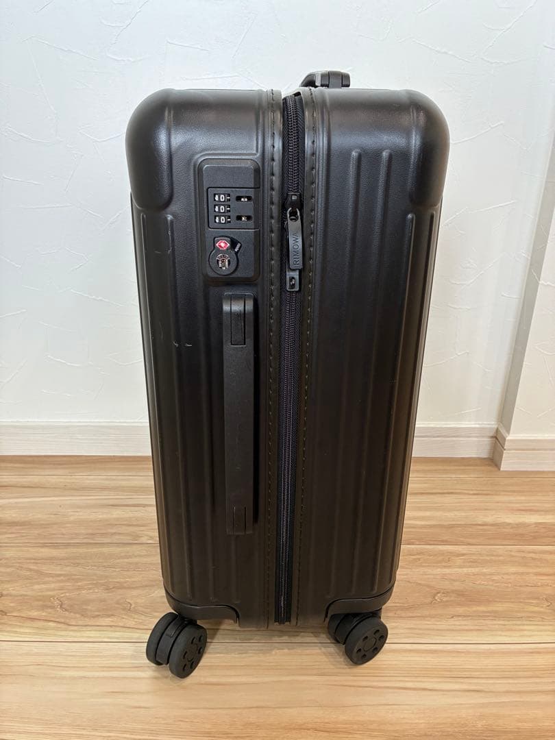 RIMOWA マットブラック 36L