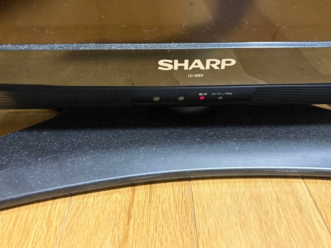 テレビ　TV SHARP AQUOS シャープ40型　【東京杉並区　引取限定】