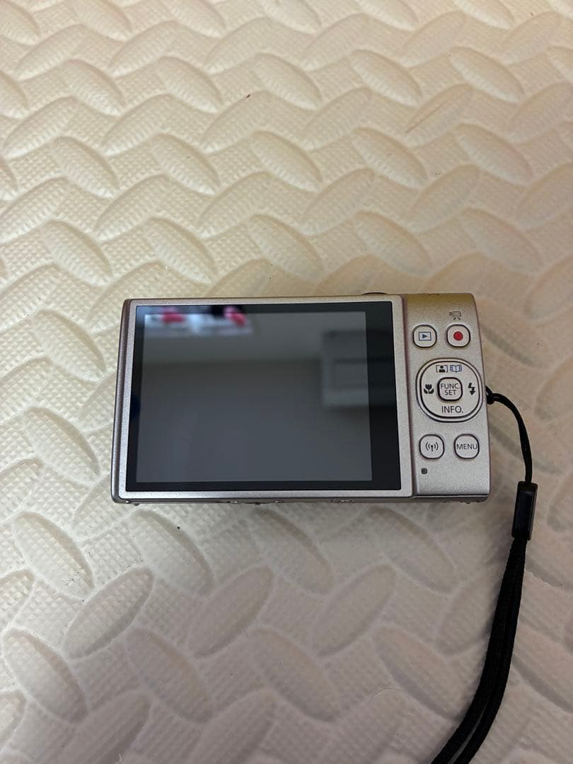 な*す様 canon&キャノン　ixy650 デジタルカメラ