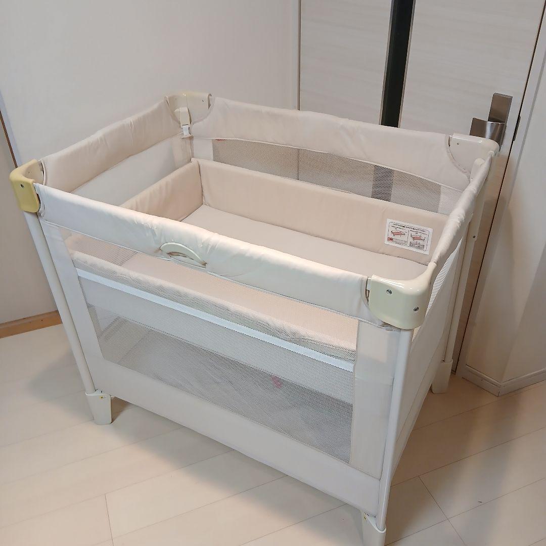 アップリカ　ココネルエアー　ベビーベッド　☆収納袋付き☆