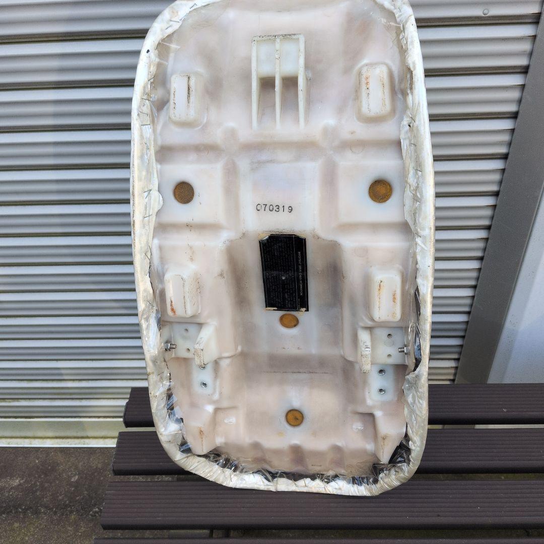 gpz400fチンチラシート