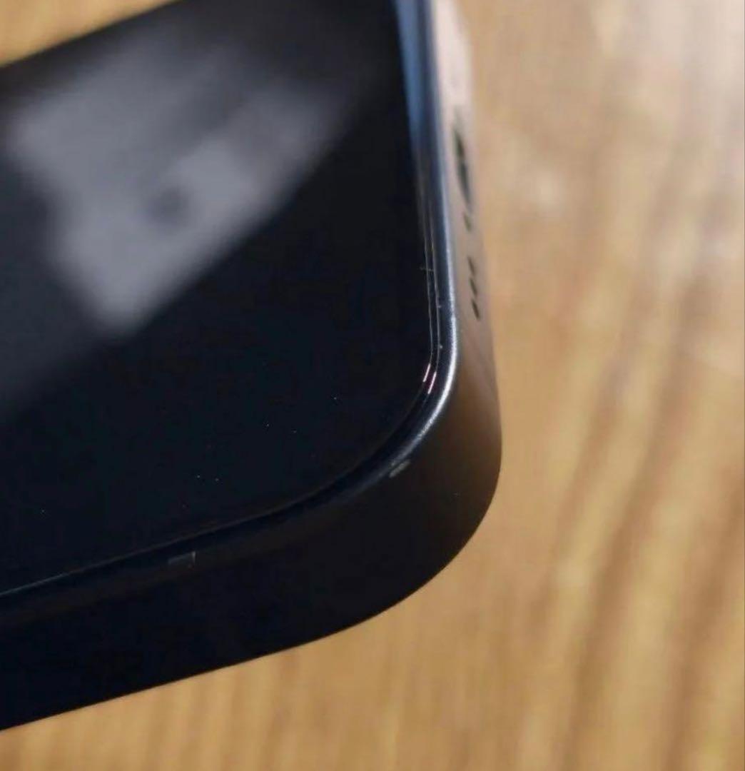 あ*ん様 Apple iPhone 16e 128GB 美品 ブラック US版