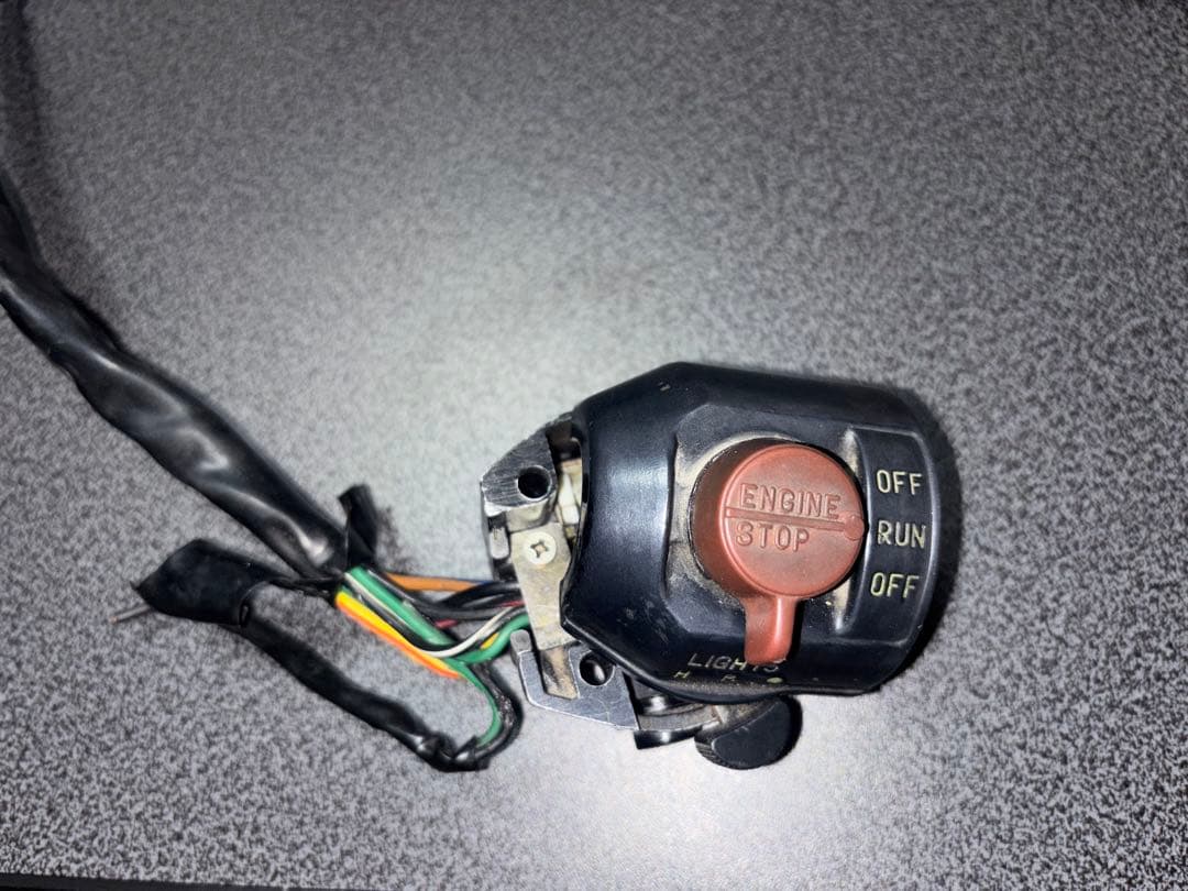 ホーク バブ CB250T 右スイッチボックス 程度良好 実働外し