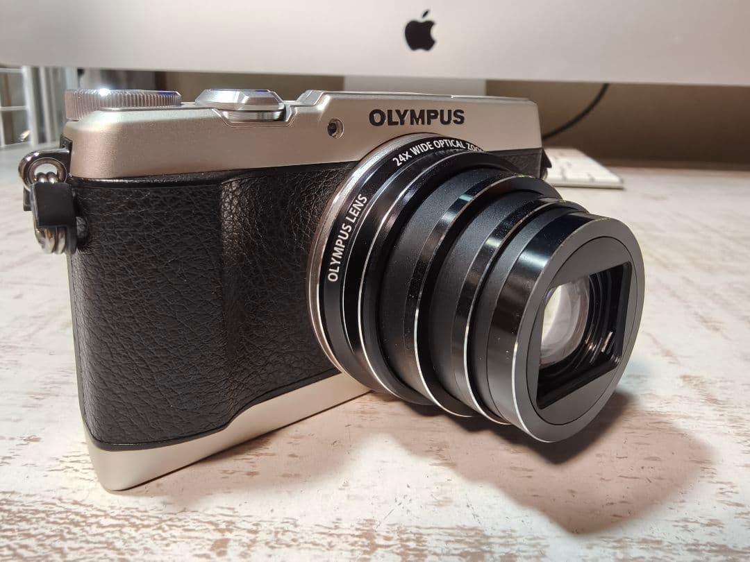 OLYMPUS STYLUS SH-1 シルバーおまけ沢山