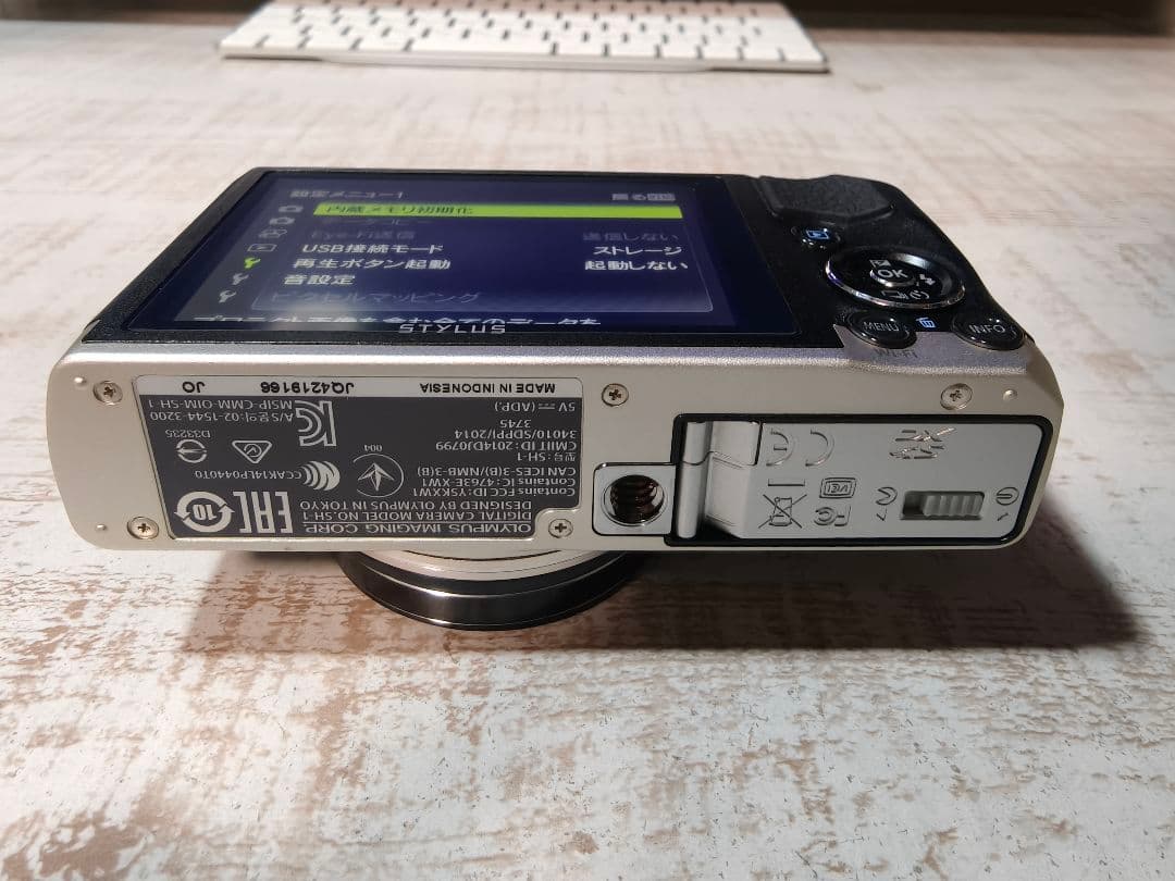 OLYMPUS STYLUS SH-1 シルバーおまけ沢山