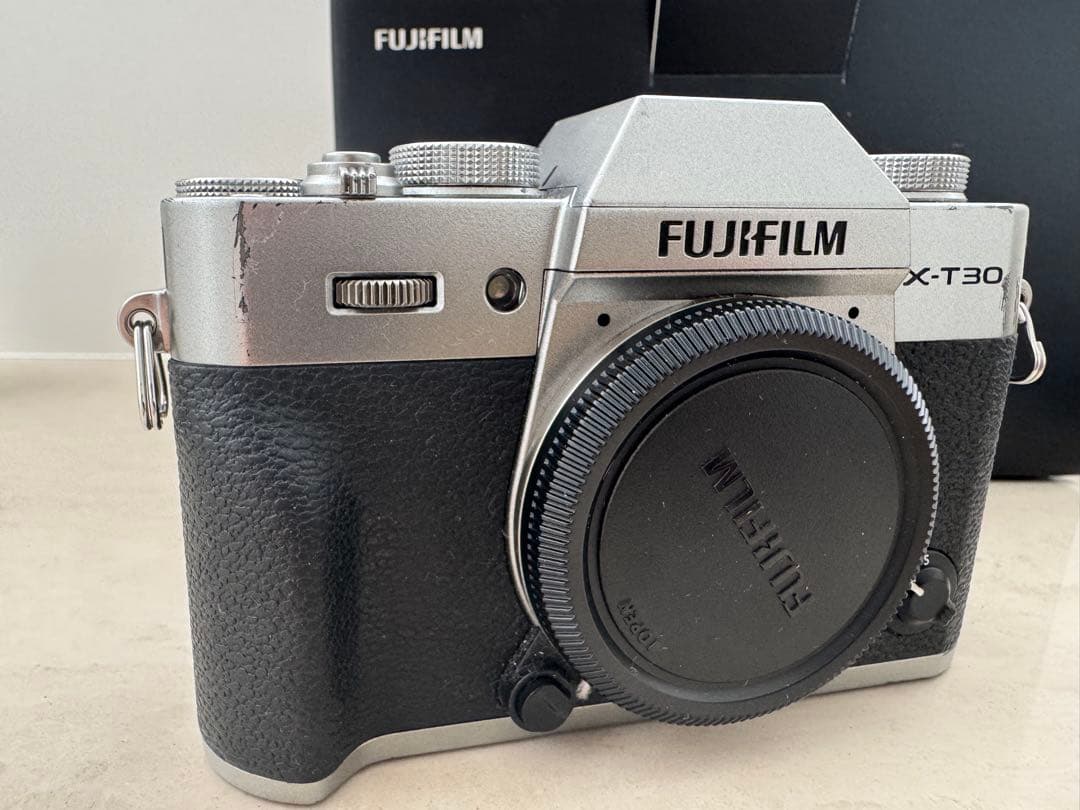 FUJIFILM X-T30 本体　予備バッテリー付