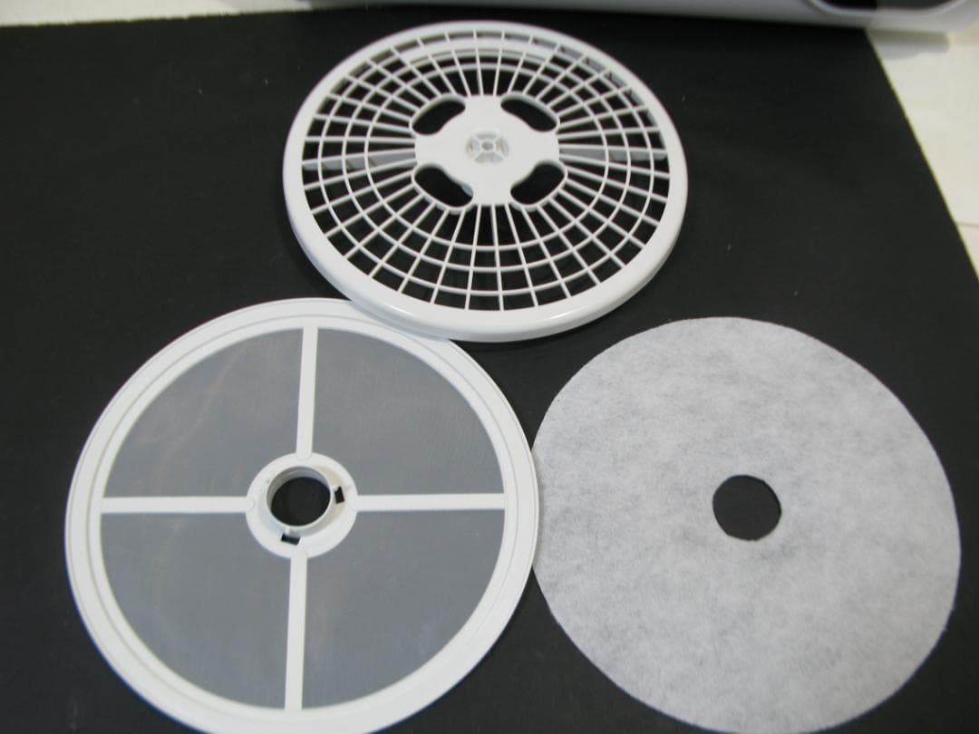 アルミス 小型衣類乾燥機 2.5kg 左開き VS-H032 2023年製