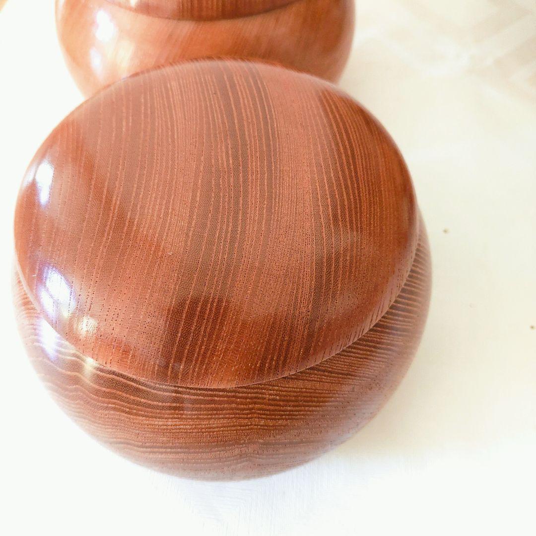 囲碁盤　柾目碁盤　へそ・足付き　厚み約5寸7分（175㎜）蛤碁石32~33号級