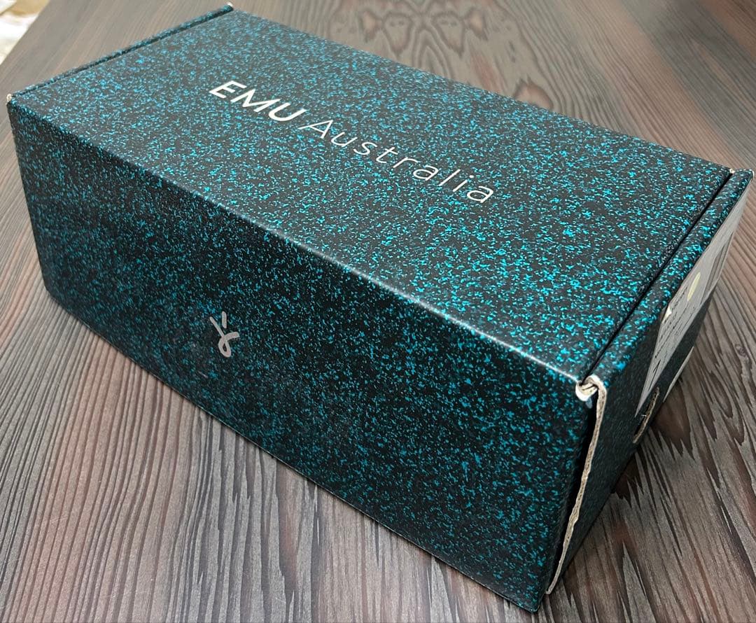 EMU Australia ナチュラル ファー サンダル