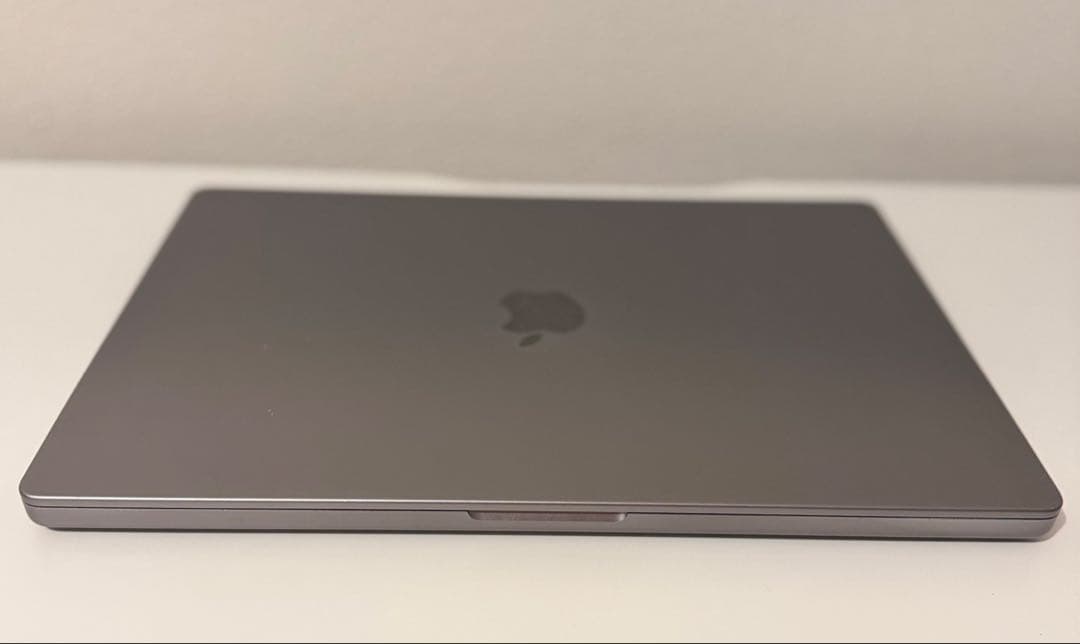 Macbook Pro 2021 16インチ M1 Windows 11 Pro