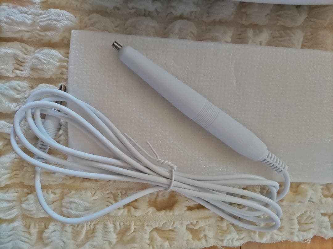 VLVEE 16段階調整 顔シミ取り美顔器