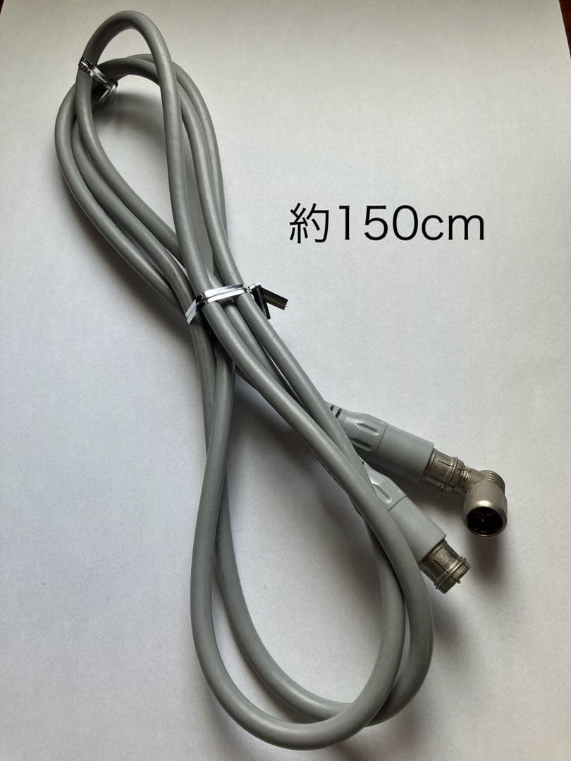 ケーブル付　TOSHIBA REGZA 32A8100（32型液晶2009年製）