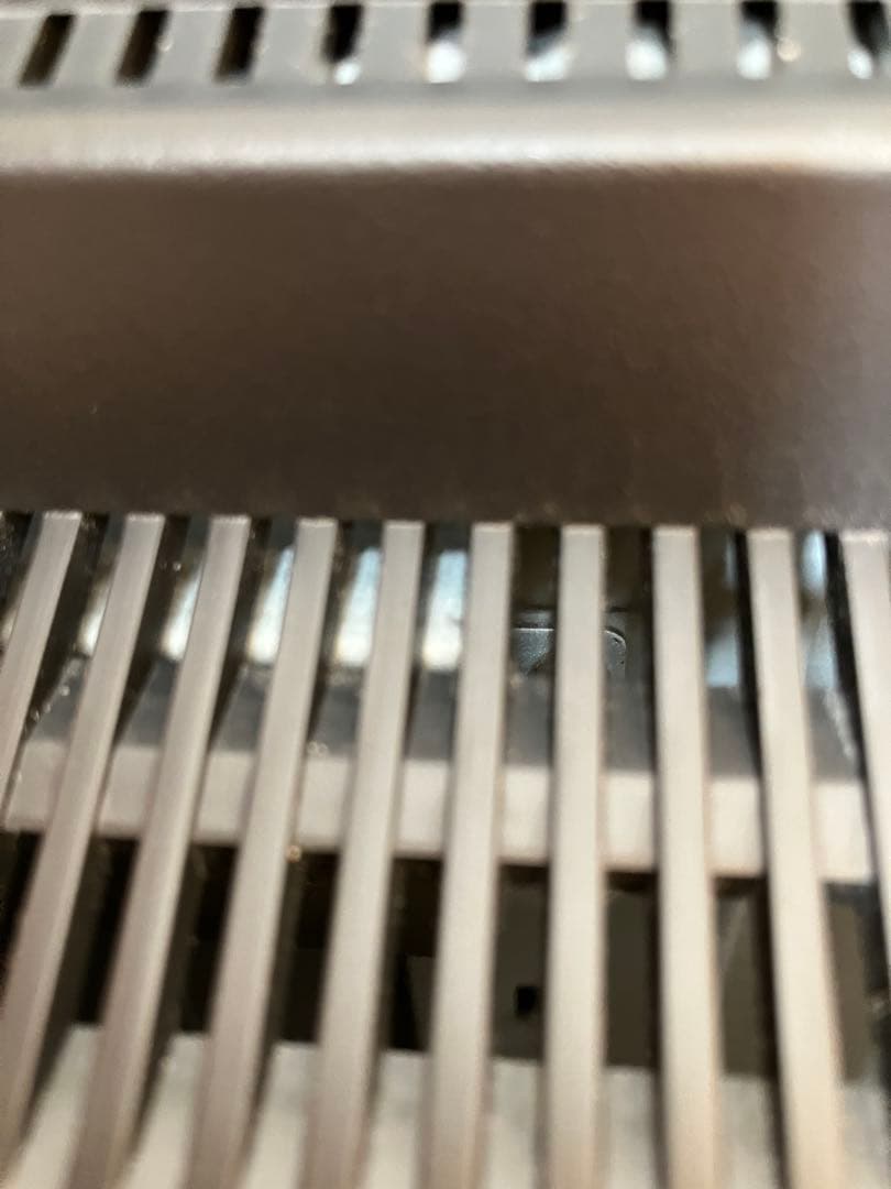 ケーブル付　TOSHIBA REGZA 32A8100（32型液晶2009年製）