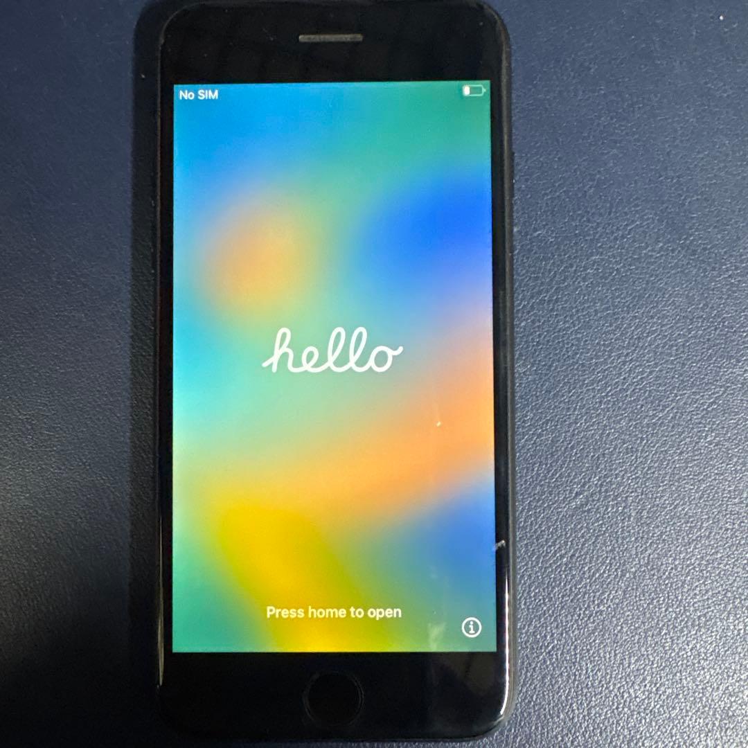 iPhone se 第二世代 64gb SIMフリー 本体