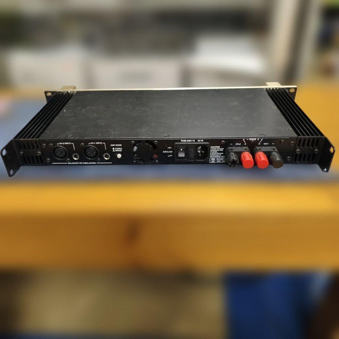 CLASSIC PRO ( クラシックプロ ) CP400ステレオ・パワーアンプ