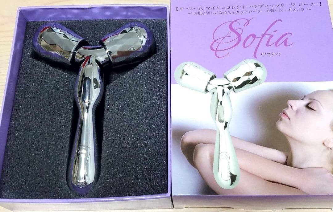 美顔ローラー　フェイスローラー　シェイプアップ