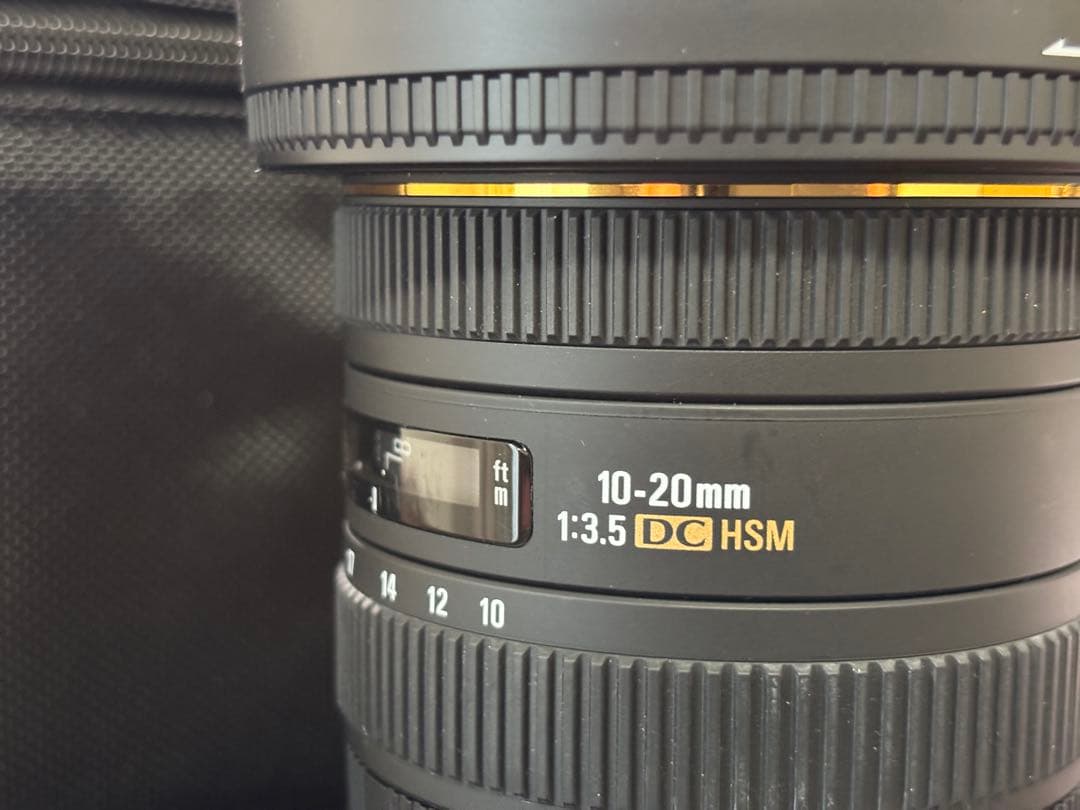 SIGMA 10-20mm F3.5EX DC HSM (キヤノンEFマウント)