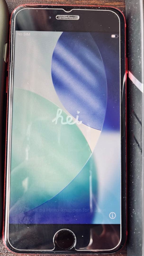 iPhone se 第3世代　128GB レッド