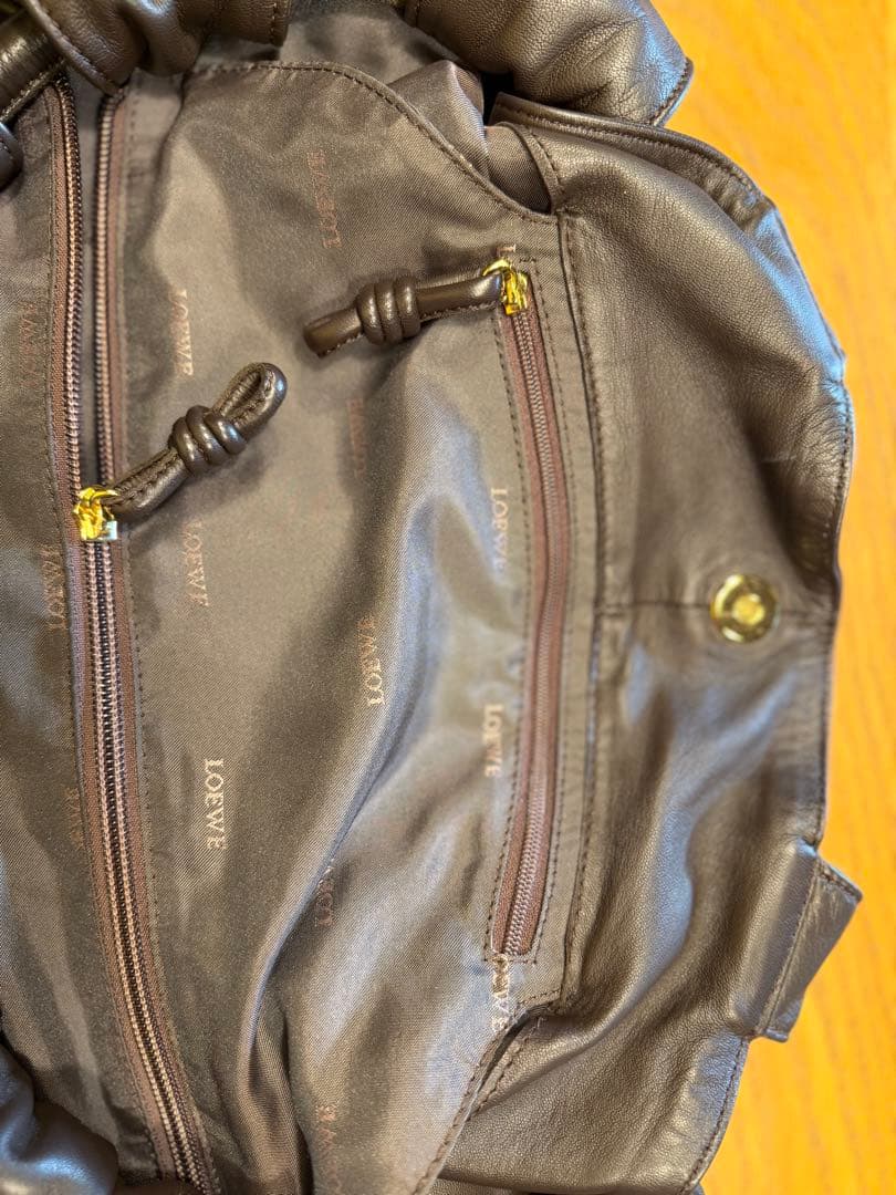 ロエベ　ナッパアイレ