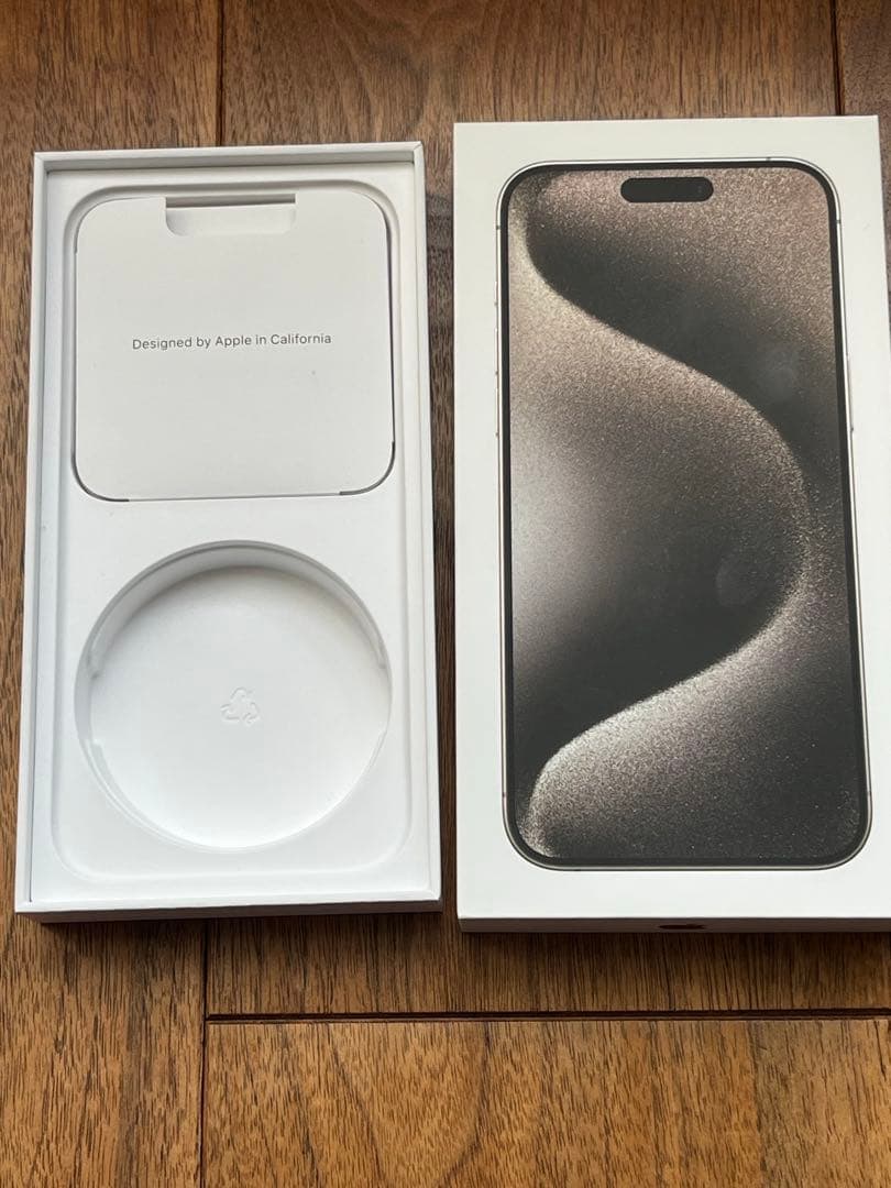 Apple iPhone15 Pro MAX 256GBナチュラルチタニウム