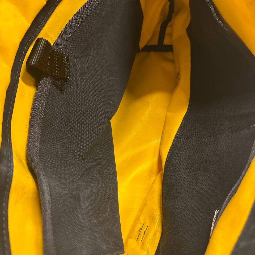 ブラック シュプリーム ディマルティーニ メッセンジャーバッグ